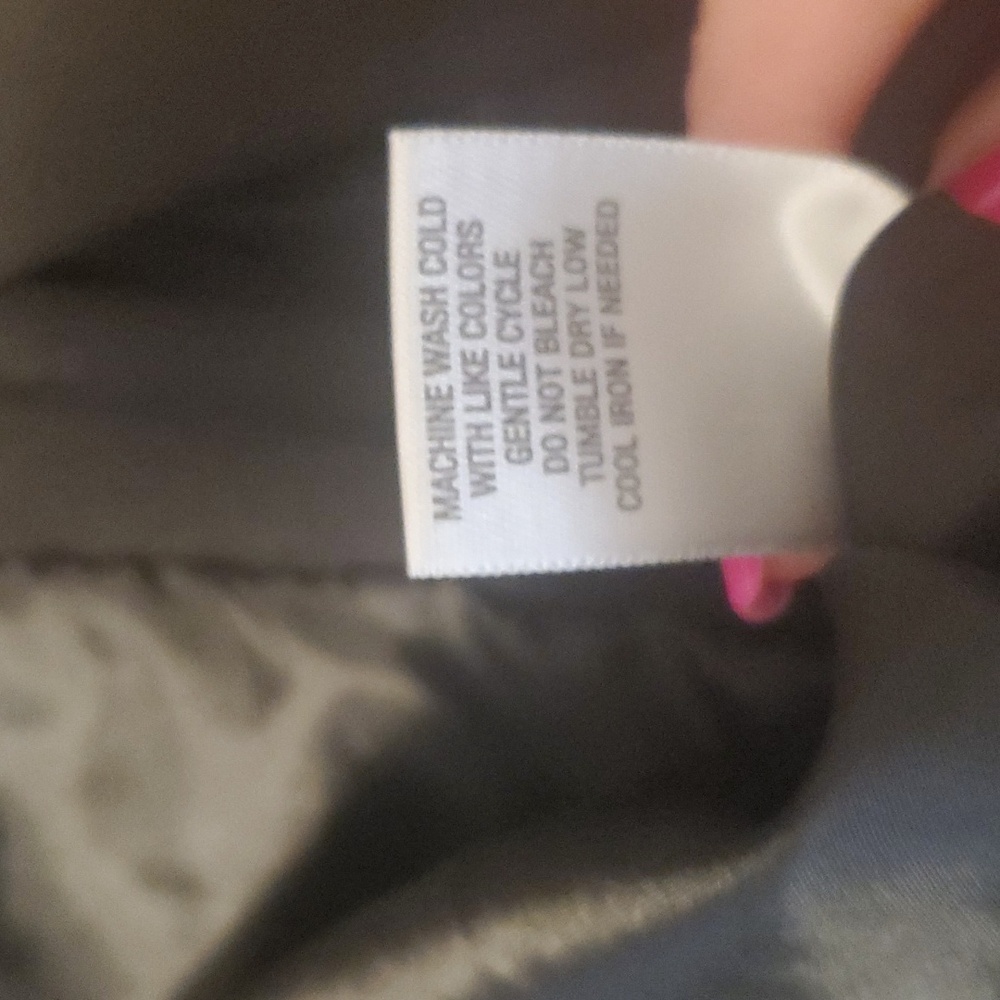 Blazer - Picture 4 of 5
